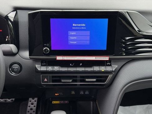 New 2026 Toyota Camry Hybrid image 16