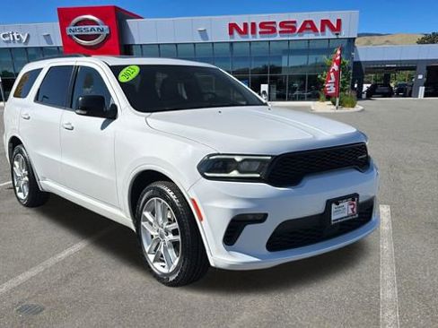 Used 2023 Dodge Durango GT image 1