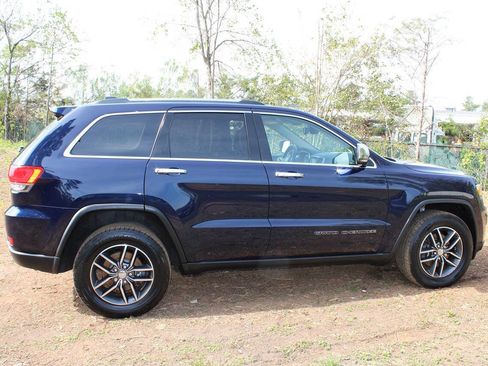 Used 2017 Jeep Grand Cherokee Limited image 6