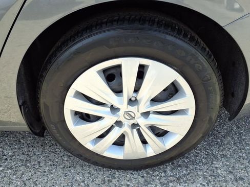 Used 2024 Nissan Sentra S FWD image 20