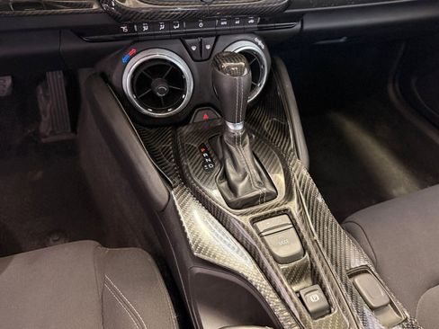 Used 2016 Chevrolet Camaro LT w/ Technology Package image 26