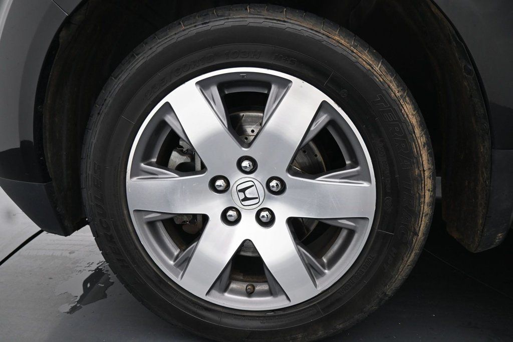 Used 2015 Honda Pilot Touring image 14