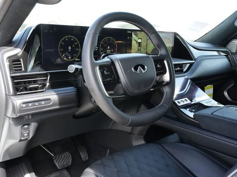 New 2026 INFINITI QX80 Autograph AWD/4WD image 16