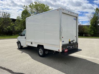 New 2026 GMC Savana 3500 w/ Power Convenience Package