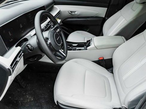 New 2026 Hyundai Tucson SEL image 9