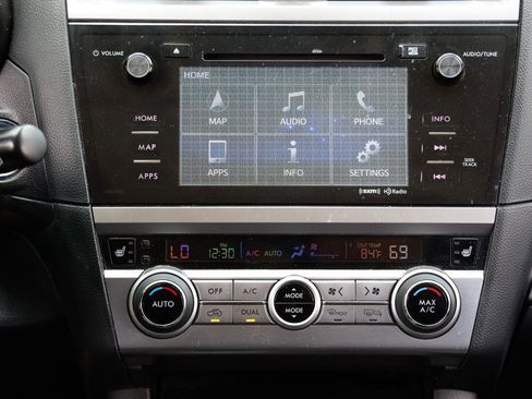 Used 2016 Subaru Outback 2.5i Limited image 33