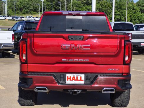 Used 2024 GMC Sierra 1500 AT4 w/ Technology Package AWD/4WD image 5