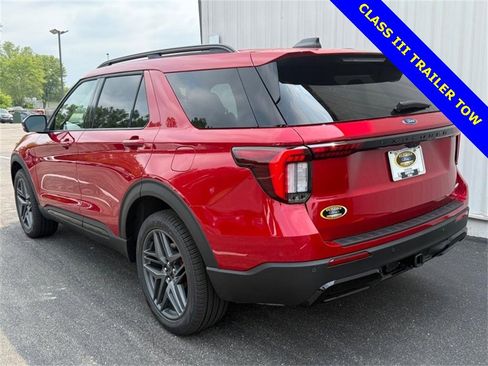 New 2025 Ford Explorer ST-Line w/ Premium Package image 4