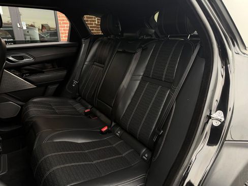 Used 2018 Land Rover Range Rover Velar R-Dynamic HSE image 31
