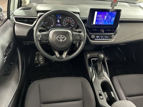 Used 2024 Toyota Corolla LE image 22