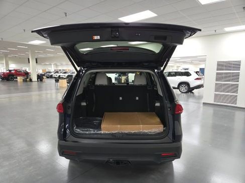 New 2026 Toyota Grand Highlander XLE image 15