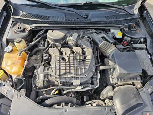 Used 2014 Chrysler 200 Limited w/ Sun/Sound Group image 17