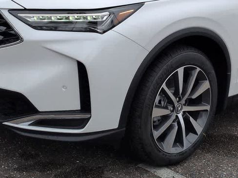 Certified 2026 Acura MDX FWD w/ Technology Package image 11