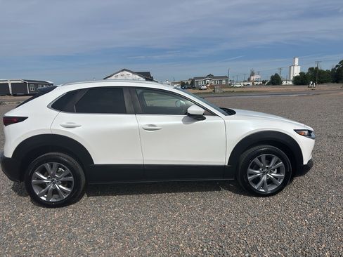 Used 2022 MAZDA CX-30 AWD 2.5 S w/ Select Package image 4