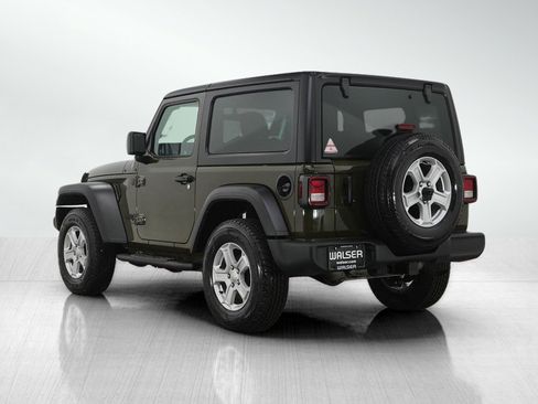 Used 2022 Jeep Wrangler Sport S image 3