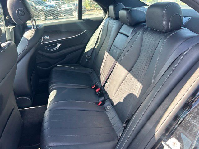 Used 2020 Mercedes-Benz E 350 Sedan image 18