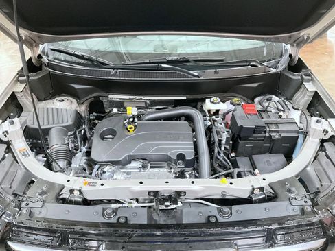 New 2026 GMC Terrain AT4 w/ Technology Package II AWD/4WD image 24
