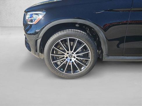 Used 2023 Mercedes-Benz GLC 300 4MATIC Coupe image 25