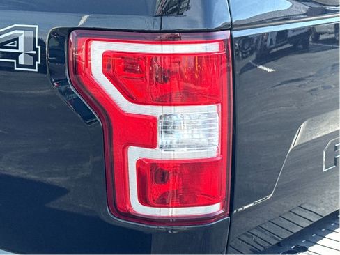 Used 2019 Ford F150 Lariat image 6