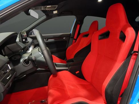 Used 2024 Honda Civic Type R image 13