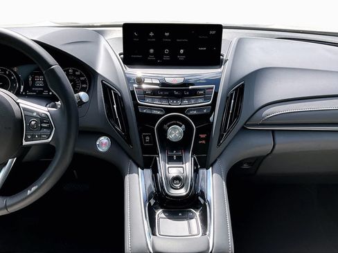 Certified 2025 Acura RDX SH-AWD image 7
