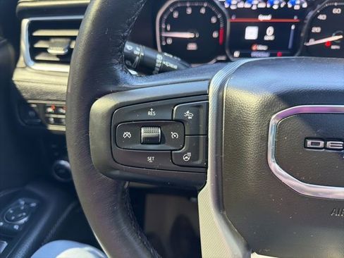 Used 2021 GMC Yukon XL Denali AWD/4WD image 30