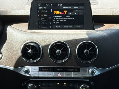 Used 2020 Kia Stinger GT image 11