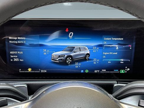 New 2025 Mercedes-Benz GLB 250 250 image 17