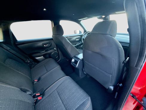 Certified 2024 Honda HR-V Sport image 28