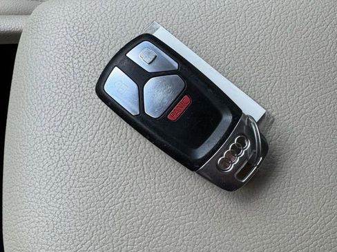 Used 2017 Audi A4 2.0T Premium Plus image 29