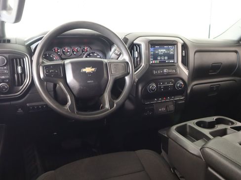 Used 2022 Chevrolet Silverado 2500 W/T w/ WT Fleet Convenience Package AWD/4WD image 2
