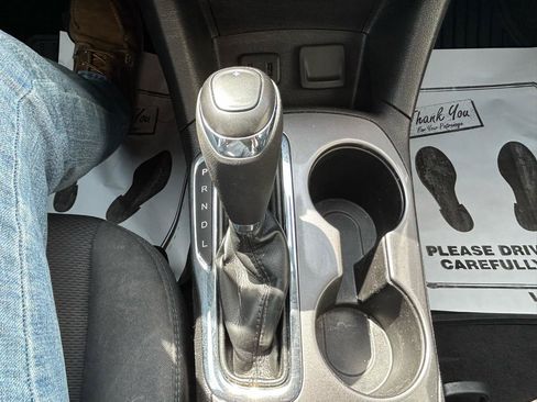 Used 2019 Chevrolet Cruze LT FWD image 26