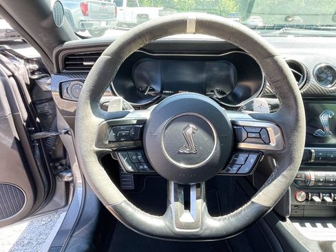Used 2021 Ford Mustang Shelby GT500 w/ Technology Package RWD image 11