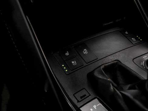 Used 2022 Lexus IS 350 F Sport w/ Accessory Package RWD image 29