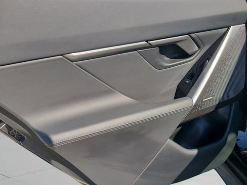 Used 2026 BMW 530i RWD image 15