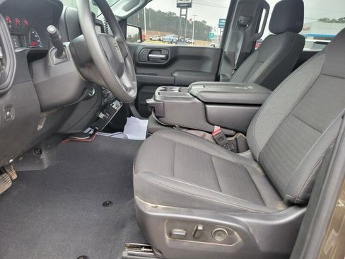 Used 2023 Chevrolet Silverado 1500 Custom Trail Boss image 17