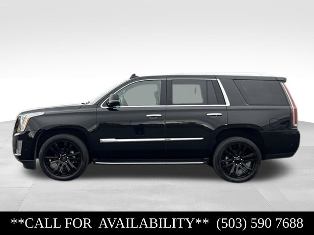 Used 2019 Cadillac Escalade Luxury AWD/4WD image 2