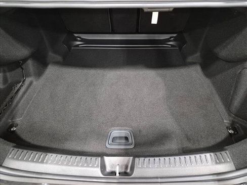 Used 2026 Mercedes-Benz E 350 4MATIC Sedan image 6