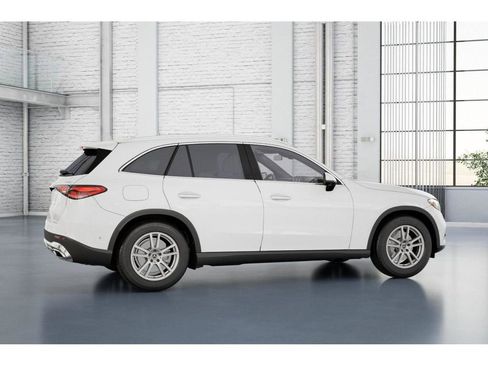 New 2026 Mercedes-Benz GLC 300 4MATIC image 18