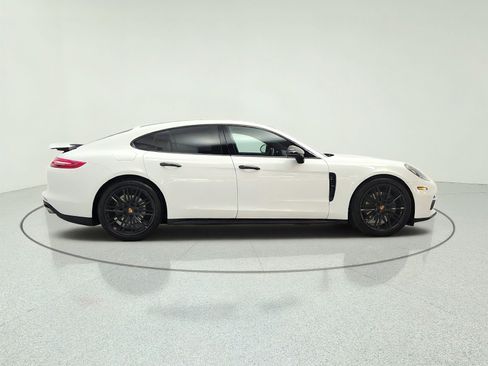 Used 2018 Porsche Panamera 4S AWD/4WD image 4