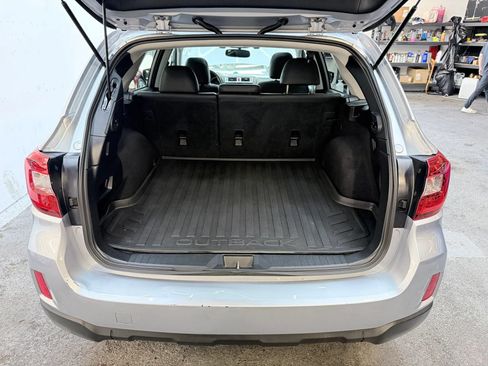 Used 2015 Subaru Outback 2.5i Limited AWD/4WD image 22