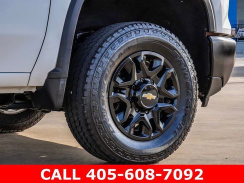 Used 2024 Chevrolet Silverado 2500 W/T w/ WT Convenience Package AWD/4WD image 43