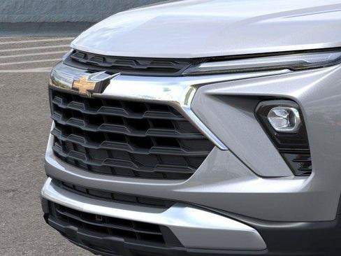 New 2026 Chevrolet TrailBlazer LT w/ Convenience Package FWD image 13