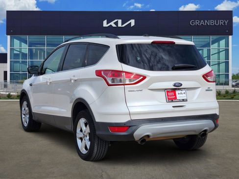 Used 2014 Ford Escape SE w/ Equipment Group 201A FWD image 4