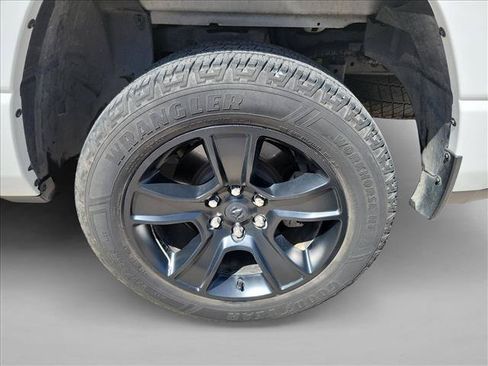 Used 2020 RAM 1500 Lone Star RWD image 9