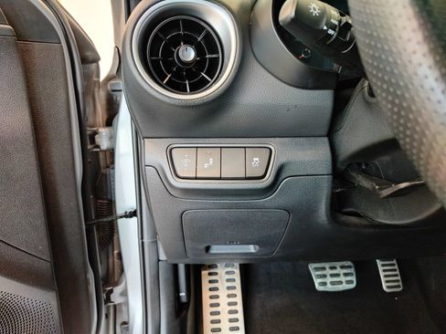 Used 2024 Kia Forte GT-Line w/ GT-Line Premium Package FWD image 18