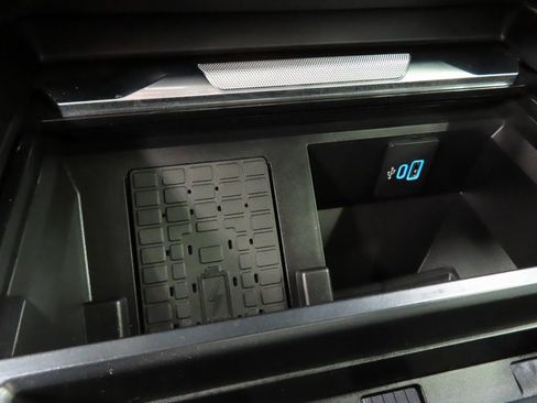 Used 2025 Ford F350 Platinum w/ Platinum Plus Package image 72