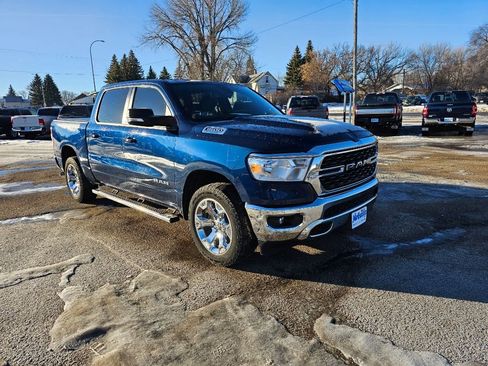 Used 2022 RAM 1500 Big Horn AWD/4WD image 4