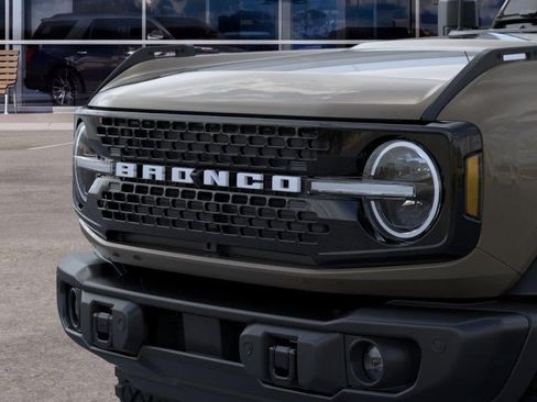 New 2026 Ford Bronco Badlands AWD/4WD image 19