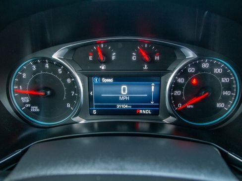 Used 2022 Chevrolet Equinox RS FWD image 20